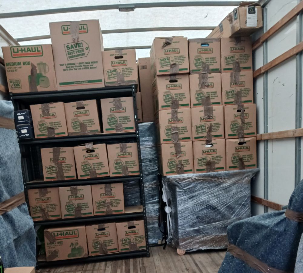 Commercial moving in Aurora Hills, CO